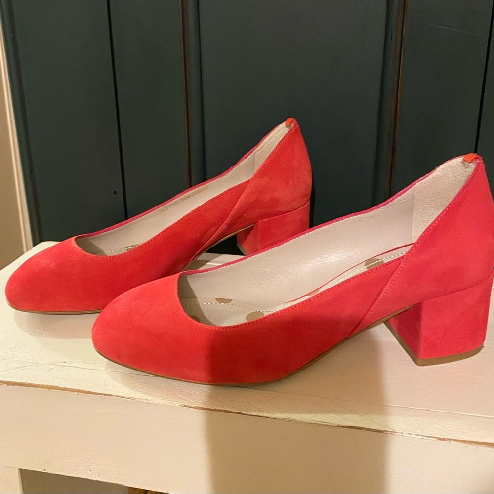 Boden Size 6 EU 36 Suede Pumps